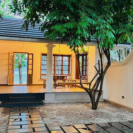 Waterfront By Palmyra Apartment Kollam Exterior foto